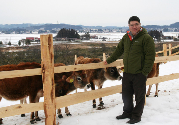 ���δ���